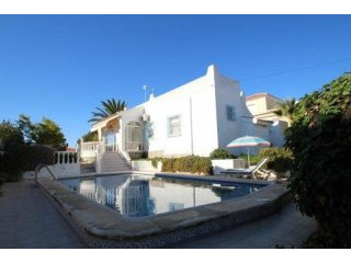 2 Bedrooms - Villa - Alicante - For Sale