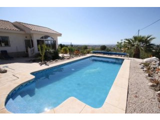 Beautiful in los Banos de Fortuna villa..