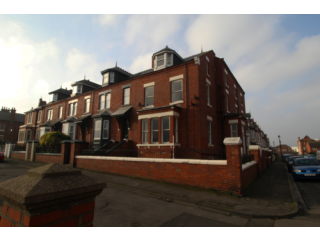 2 bedroom, Apartment house for sale
