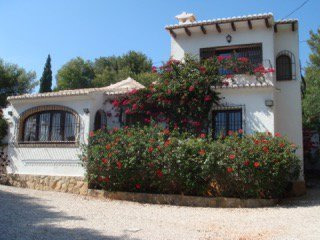Character detached villa situated in..