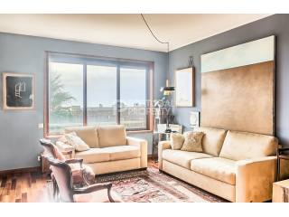 Wonderful 4 Bedroom Triplex Apartment..
