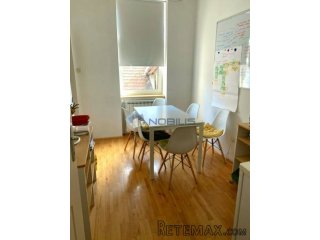 Zagreb,Grad Zagreb, Maksimirska, stan 65 m2