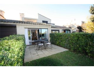 1 Bed Apartment With Garden On The Golf..