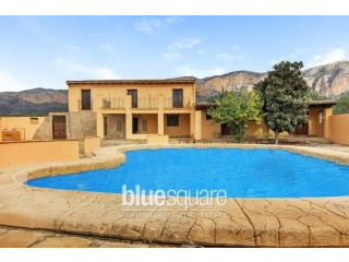 6 Bedroom Finca Style Villa Denia