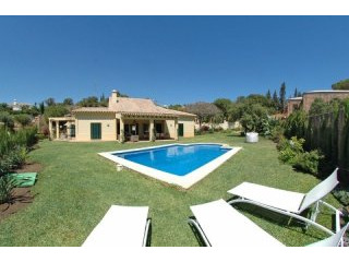Villa for sale in Elviria, Marbella..
