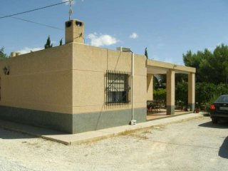 4 Bed Country House In Crevillente..