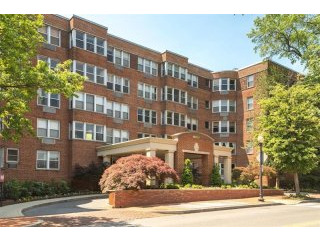 1 bedroom Apartment For Sale: 2500 Q ST..