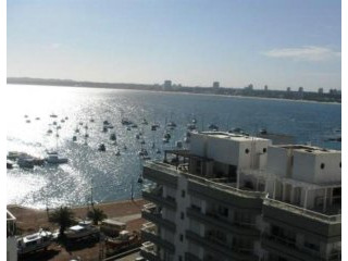 4 Bedroom Apartment - For Sale -..