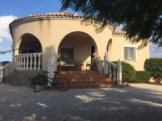 Detached Villa In Catral