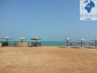 Spacious Three Bedroom Beachfront..