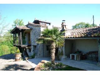 Country Property In 7 Acres, Montaigu..