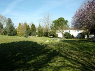Charentaise With Garden And Garage