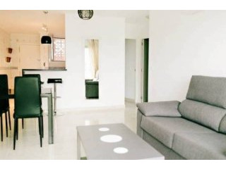 2 Bedroom 1 Bathroom Apartment In..