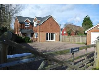 The Farriers, London Road £495,000