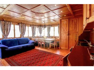 3 bedroom Apartment For Sale: Strada..