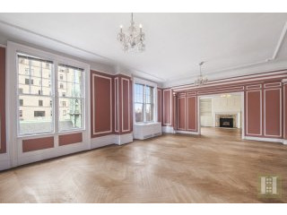 3 bedroom Apartment For Sale: 50..
