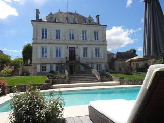6 bedroom Character For Sale: 17100..