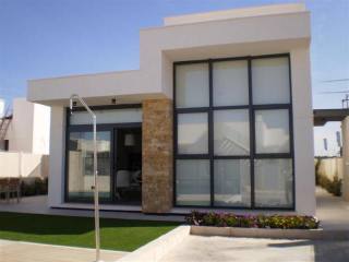 New Luxury 3 bed 2 bath detached villas..