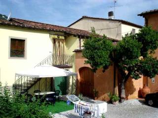Country/farmhouse - For Sale - South of..