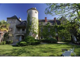 Magnificent Chateau and Guest Cottages..