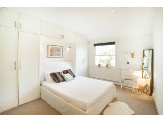 Studio near Kilburn station