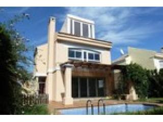 4 Bedrooms - Villa - Malaga - For Sale