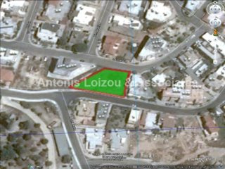 980 m2 plot in Yeroskipou