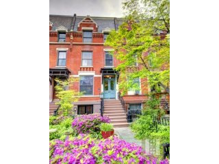 4 bedroom Town House For Sale: 3 A 2ND..