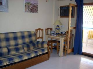 Apartment - Apartment in a front line..