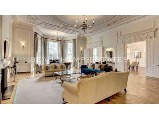 Lancaster Parkside, W2