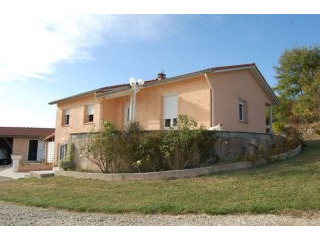 Villa With Garage And Stunning Views