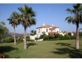 5 Bedrooms - Villa - Malaga - For Sale