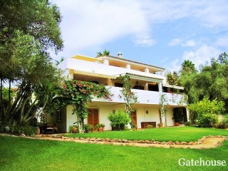 Vilamoura Luxury Property For Sale..