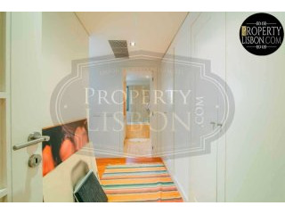 T3 Lisbon Apartment with Terrace for..