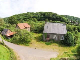 Country Bungalow To Renovate With Stone..