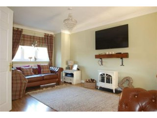 3 Bedroom Semi-Detached House