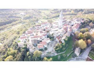 ISTRA, PIĆAN - Ruševna kuća za rekonstrukciju 111 m2