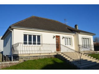 Traditional House with Nice Garden