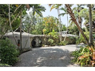 3 bedroom House For Sale: 3670 Palmetto..