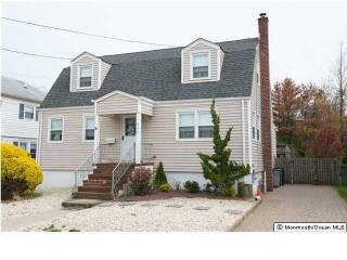 4 bedroom Flat For Sale: 304 Trenton..