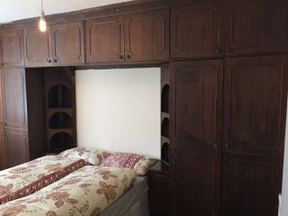 Double room, Zone 2, Mile End (share or..