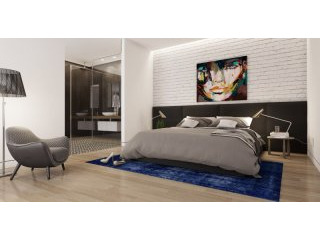 Refurbished 2 Bed Apartment in Gothic..
