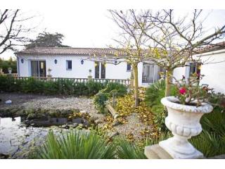 3 bedroom Villa For Sale: 17000..