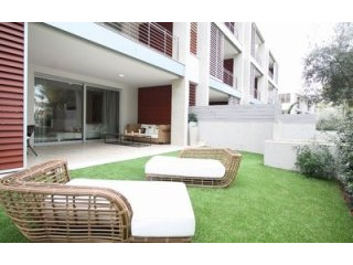 4 bedroom high quality ground floor..
