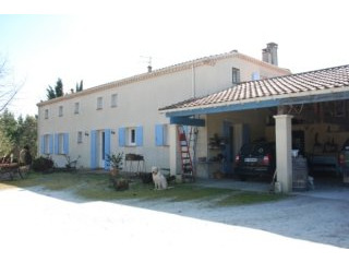 Large, bright modern villa with..