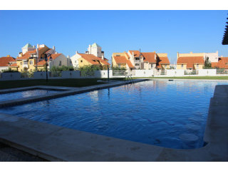 Spacious Apartment With View To..