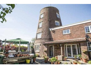 3 bedroom, Detached House house for sale