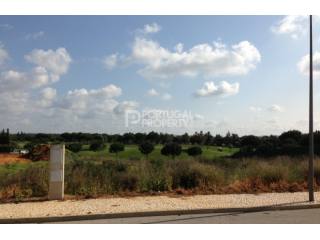 PLOT IN VILAMOURA FACING GOLF