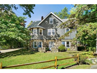 3 bedroom Flat For Sale: 74 Madison..
