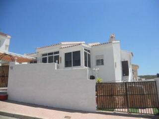 2 bed 2 bath detached villa situated in..